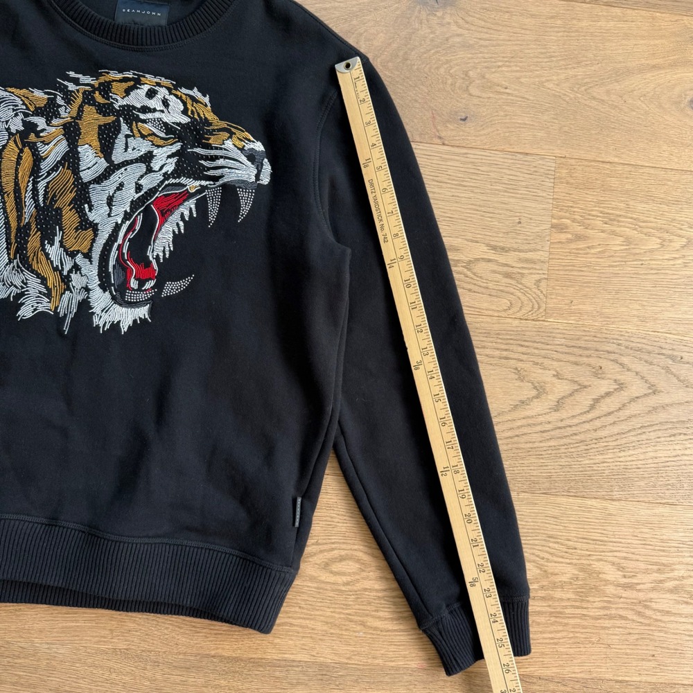 Sean John Mens Black Tiger Embroidered Crewneck Sweatshirt Large Studded Graphic - Picture 7 of 8